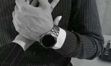 KARANLIK BİR GECENİN AYAZINDA