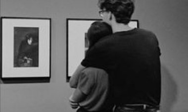 SEVİŞMENİN  BİR HÜKMÜ VAR