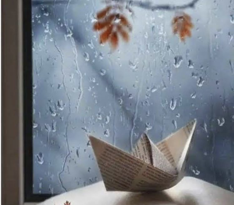 YAĞMUR YAĞINCA SEVİNİRİM BEN